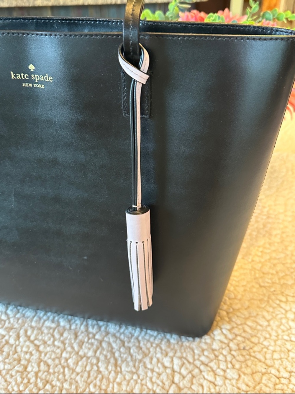 Kate Spade Black Leather Tote with Contrast Pink Tassel - Picture 5 of 8